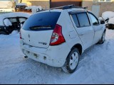 Renault Sandero 1.4 MT 2010 (�238) - ���������� ���������� � ������������� | �������� � ����������� 