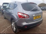 Nissan Qashqai 1.6 MT 2010 (40) -     |    