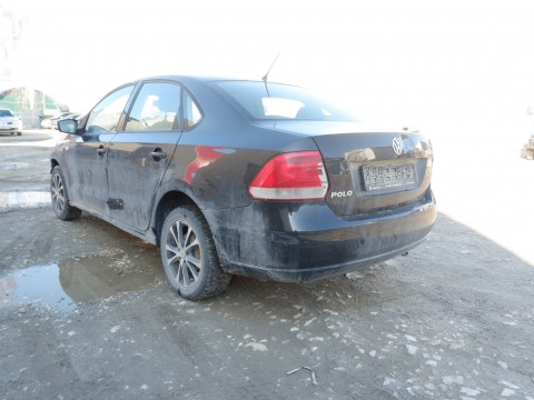 Volkswagen Polo Sedan 1.6 MT 2013 (�216) - ���������� ���������� � ������������� | �������� � ����������� 