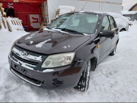 Lada Granta 1.6 �T 2013 (�242) - ���������� ���������� � ������������� | �������� � ����������� 