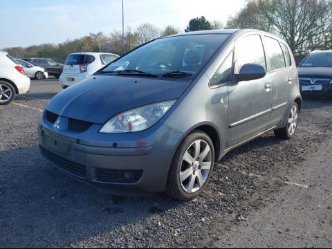 Mitsubishi Colt 1.5 MT 2004 (�106) - ���������� ���������� � ������������� | �������� � ����������� 